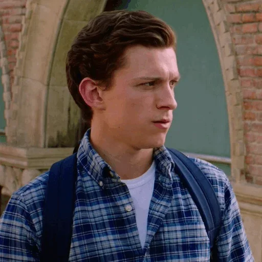🕸 Стикер «Tom Holland Far Frome Home» для Telegram