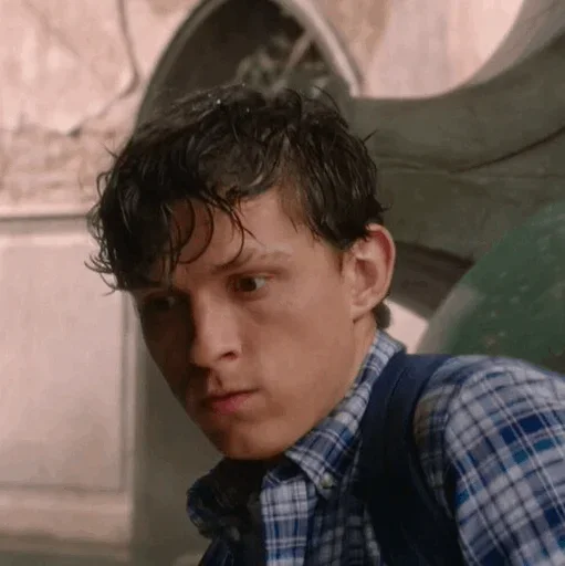 🕸 Стикер «Tom Holland Far Frome Home» для Telegram