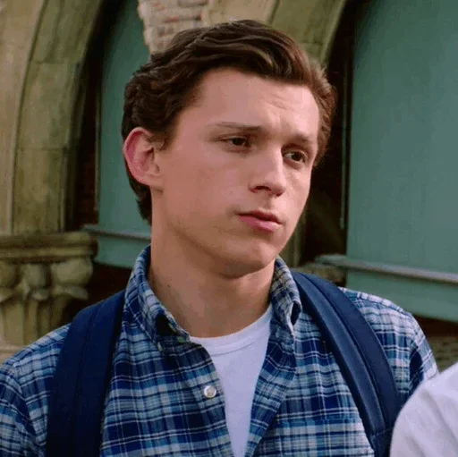 🕸 Стикер «Tom Holland Far Frome Home» для Telegram