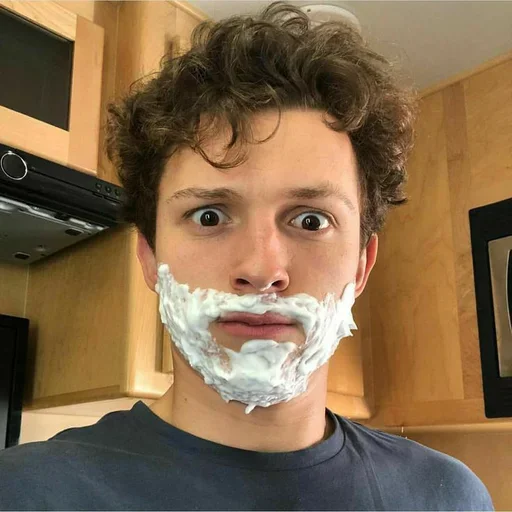 🕸 Стикер «Tom Holland Funny» для Telegram