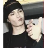 Стикер 18 Tom Kaulitz Tokio