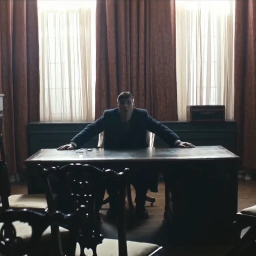 🤦‍♂️ Стикер «Thomas Shelby» для Telegram