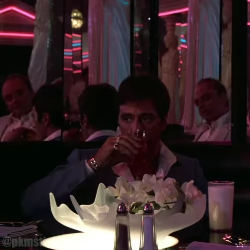 🥃 Стикер «Tony Montana» для Telegram