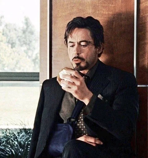 🍔 Стикер «Tony Stark» для Telegram