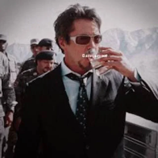 🥴 Стикер «Tony Stark» для Telegram