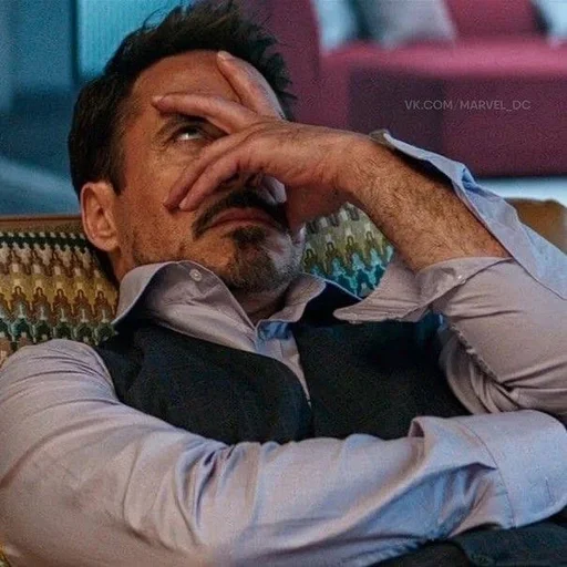 🤨 Стикер «Tony Stark» для Telegram