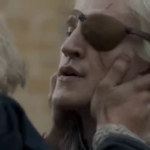 😶 Стикер «Aemond Targaryen» для Telegram
