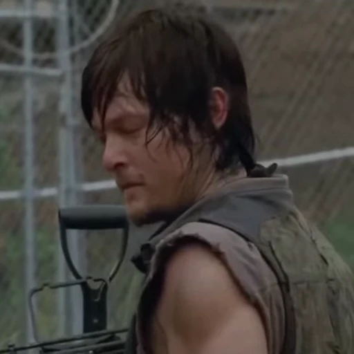 😒 Стикер «Daryl Dixon» для Telegram