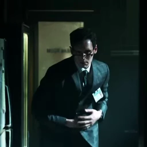 👀 Стикер «пингвин под вопросом» для Telegram