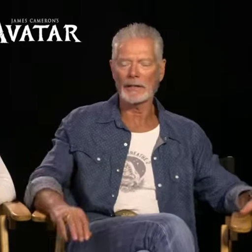 🍑 Стикер «Stephen Lang» для Telegram