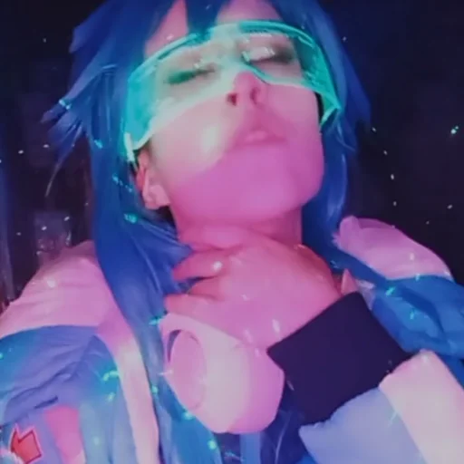 🤤 Стикер «tori.sex» для Telegram