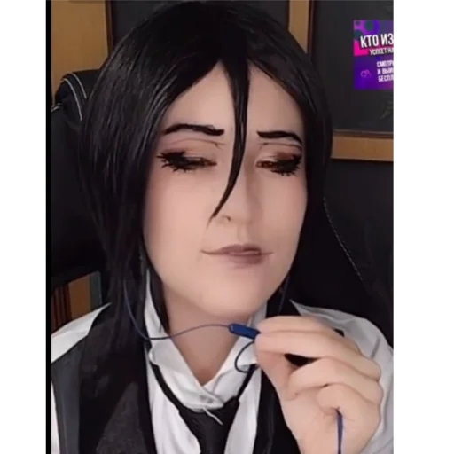 😘 Стикер «Тори Фокс» для Telegram