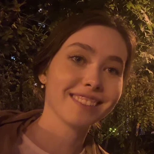 🦫 Стикер «Карина Шпак» для Telegram