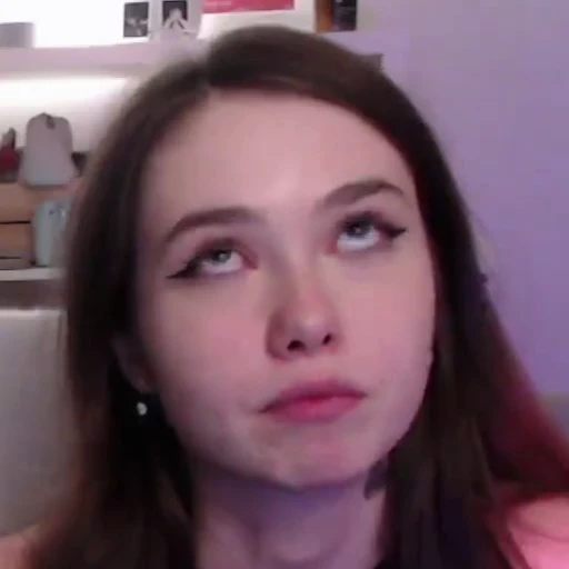 🙄 Стикер «Карина Шпак» для Telegram