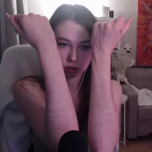 🙉 Стикер «Карина Шпак» для Telegram