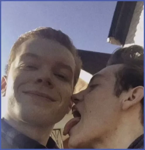 🥴 Стикер «Gallovich the only love» для Telegram