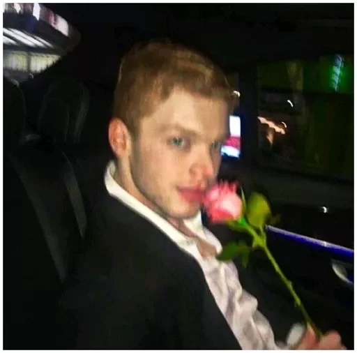 Стикерпак Gallovich the only love для Telegram