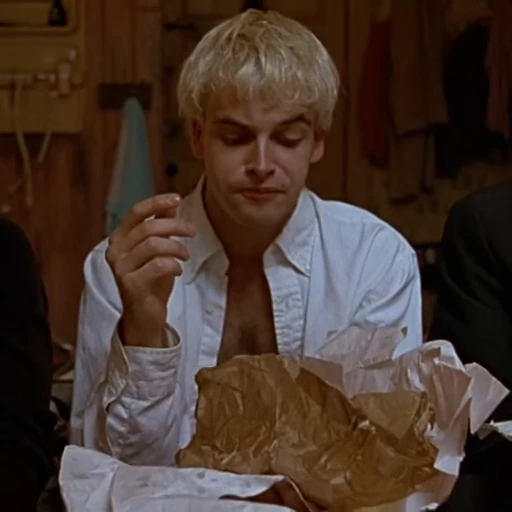 😋 Стикер «Trainspotting» для Telegram
