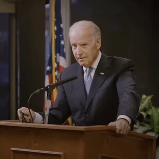 😑 Стикер «Trump & Biden» для Telegram