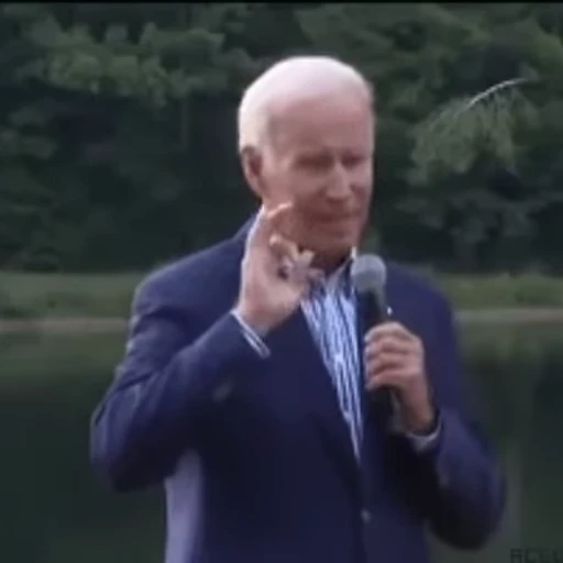 🎤 Стикер «Trump & Biden» для Telegram