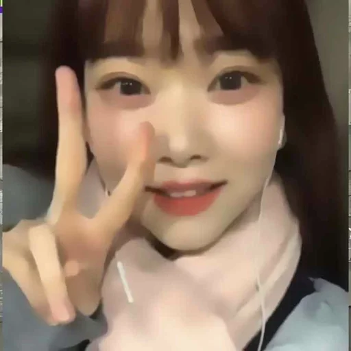 🍚 Стикер «tsuki & ≠» для Telegram