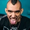 Стикер 30 😵 2rbina 2rista - эмодзи с группой турбина туриста!
