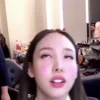 Стикер 44 Twice