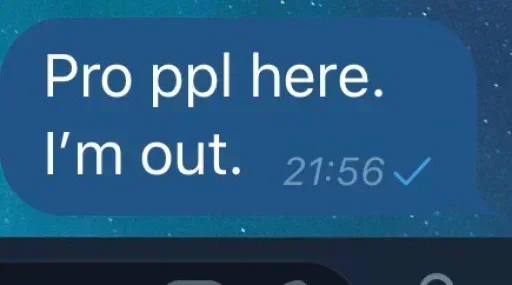 🏵 Стикер «memes random» для Telegram
