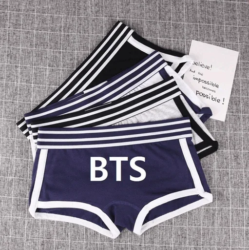 😚 Стикер «Underwear» для Telegram