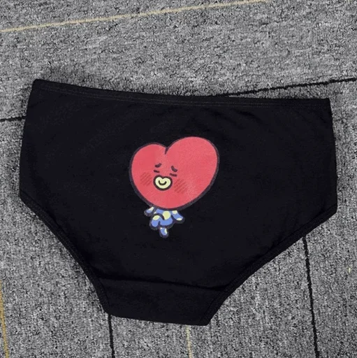 😜 Стикер «Underwear» для Telegram