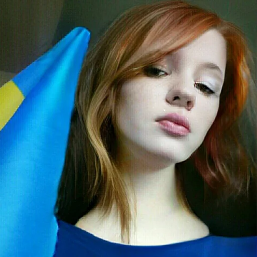 👸 Стикер «unterliga» для Telegram