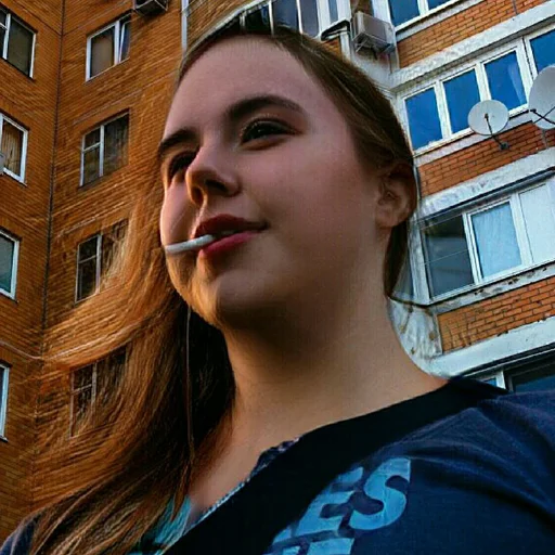 👩‍🦰 Стикер «unterliga» для Telegram