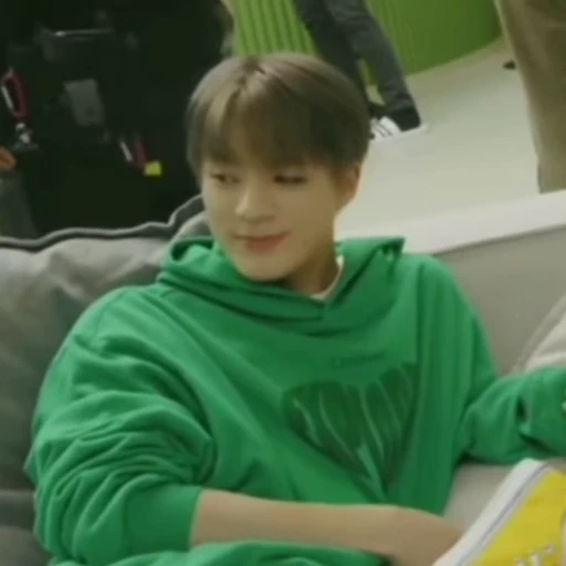 😗 Стикер «jaehyun nct» для Telegram