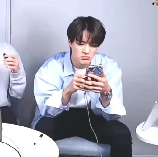 😡 Стикер «jaehyun nct» для Telegram