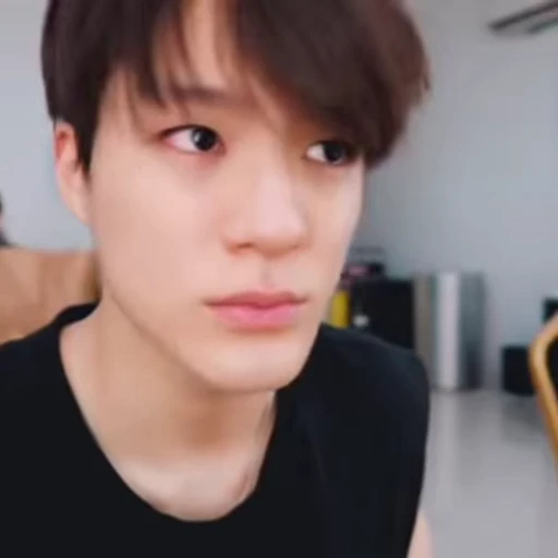 😢 Стикер «jaehyun nct» для Telegram