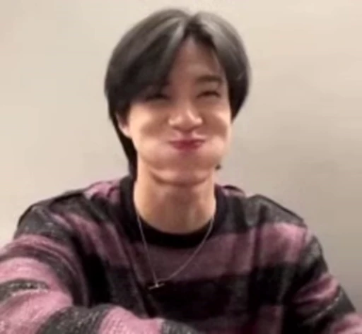 😗 Стикер «jaehyun nct» для Telegram