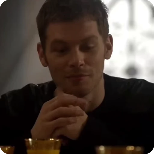 🌟 Стикер «klaus mikaelson» для Telegram