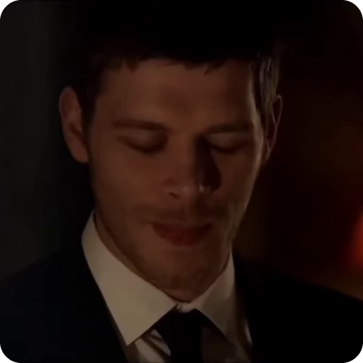 🌟 Стикер «klaus mikaelson» для Telegram