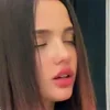 Стикер 26 Валя Карнавал