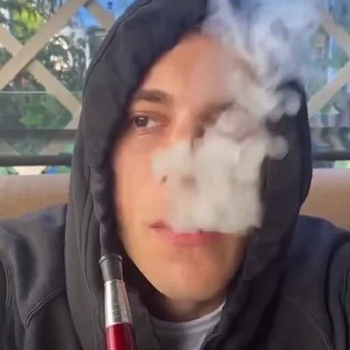 🚬 Стикер «Иван Янковский» для Telegram
