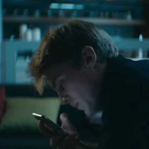 🤧 Стикер «Иван Янковский» для Telegram