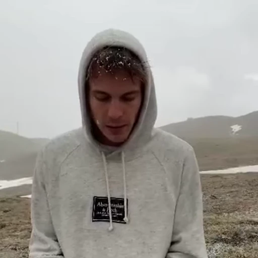 🌨 Стикер «Иван Янковский» для Telegram