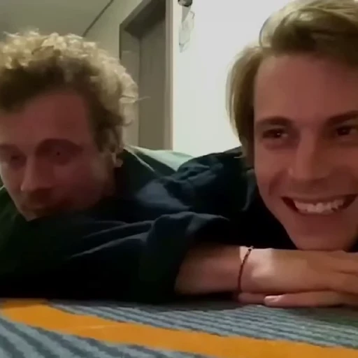 🥰 Стикер «Иван Янковский» для Telegram