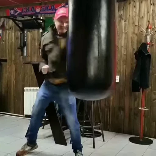🥊 Стикер «ВАНОМАС БАТЯ ВСЕЯ РУСИ» для Telegram