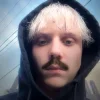🥸 Эмодзи «Ваня Дмитриенко» для Telegram