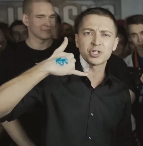 🤙 Стикер «Versus» для Telegram