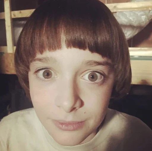 😳 Стикер «Very strange things» для Telegram
