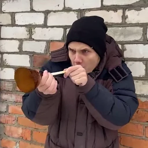 🔫 Стикер «Батя Викторович» для Telegram
