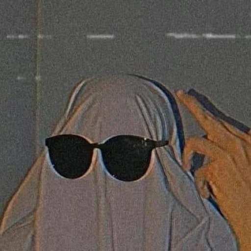 👻 Стикер «Vimbing ghost» для Telegram