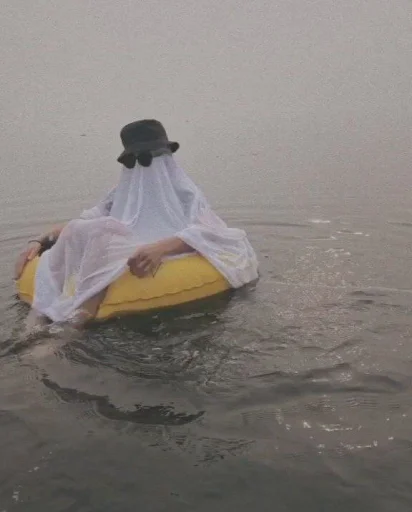 🛶 Стикер «Vimbing ghost» для Telegram
